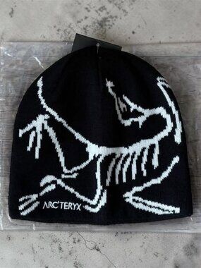 Arcteryx Black Bird Beanie | Brand New
